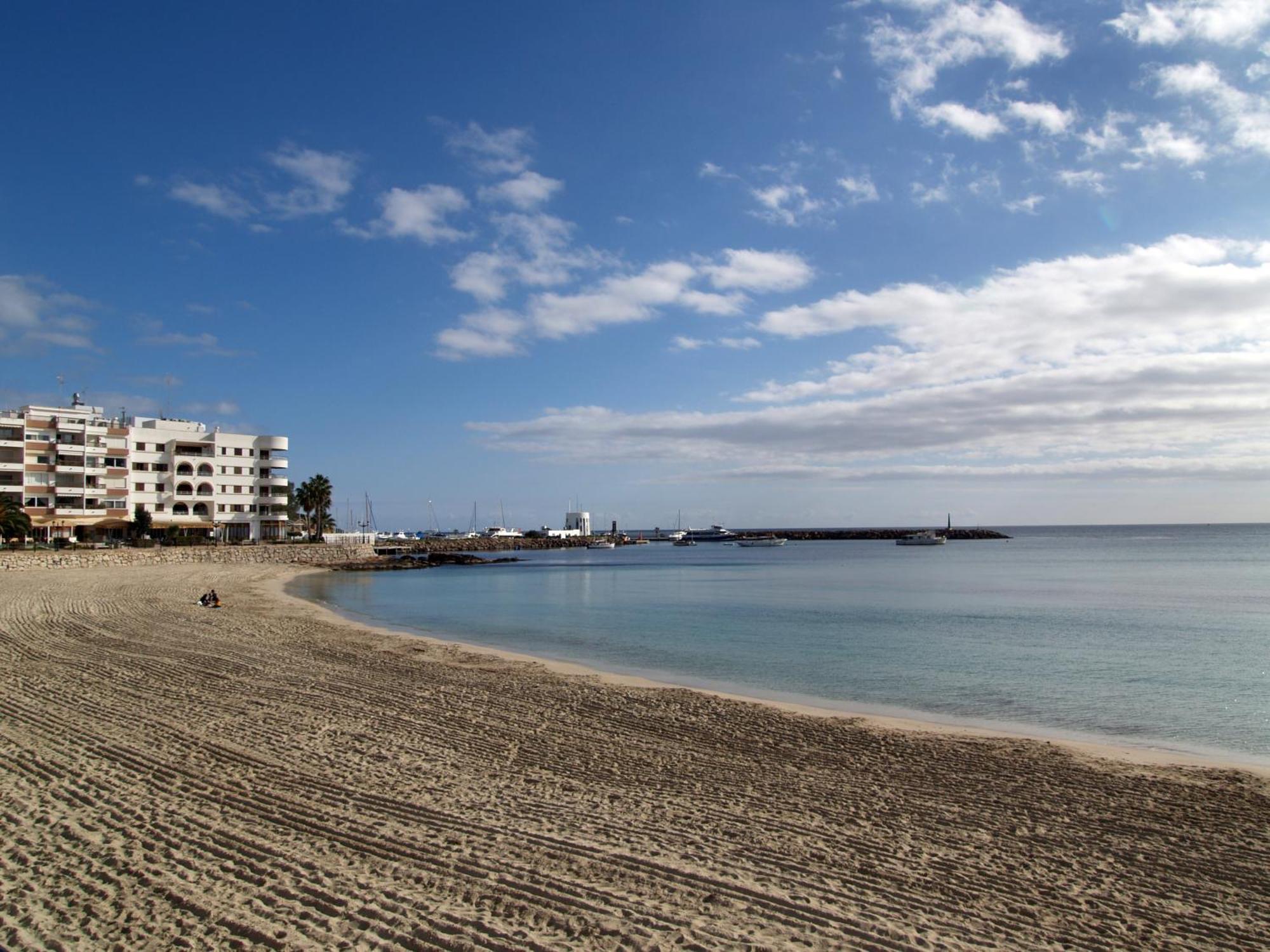Maison d'hôtes Y Santa Eulalia Santa Eulària des Riu